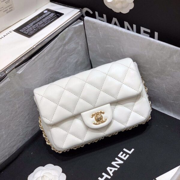 Chanel Flap Pearl Embellished Bag 18cm Gold Hardware Lambskin Leather Spring/Summer Collection, White