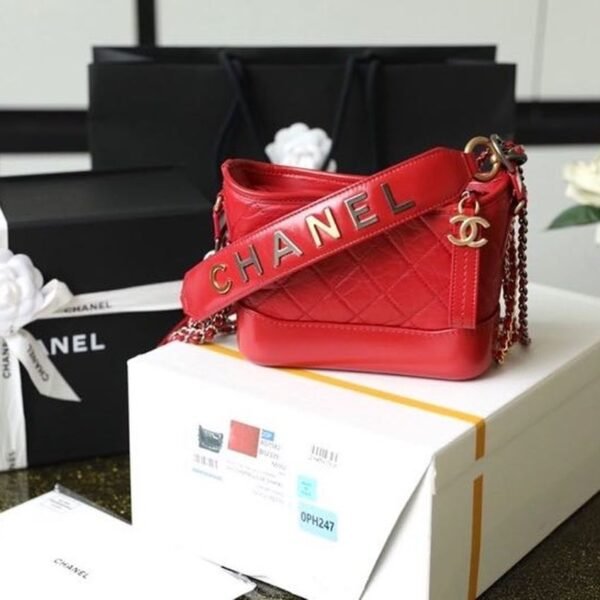 Chanel Gabrielle Hobo Bag 18cm AS0865 Bi-Color Hardware Aged Calfskin Leather Spring/Summer Act 1 Collection Red