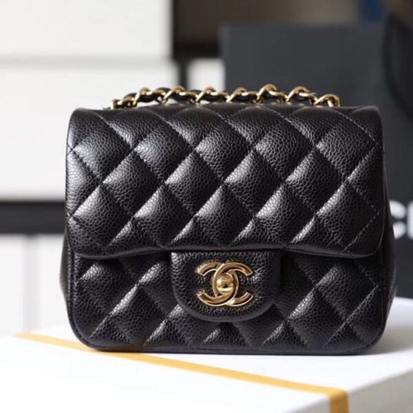 Chanel Classic Mini Flap Bag 18cm Gold Hardware Caviar Leather Spring/Summer Collection Black