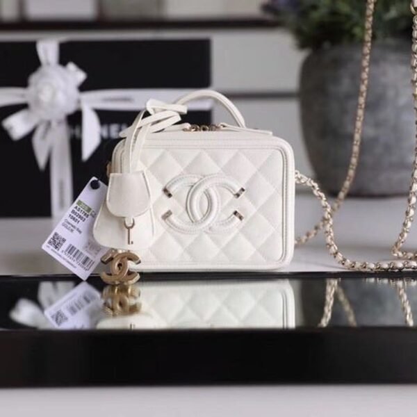 Chanel Vanity Case Bag 17cm Caviar Leather Gold Hardware Spring/Summer Collection White