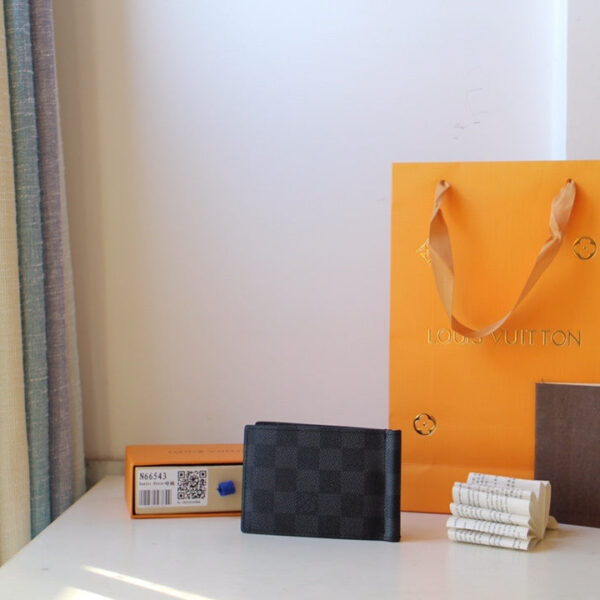 Louis Vuitton Wallet 12cm Black