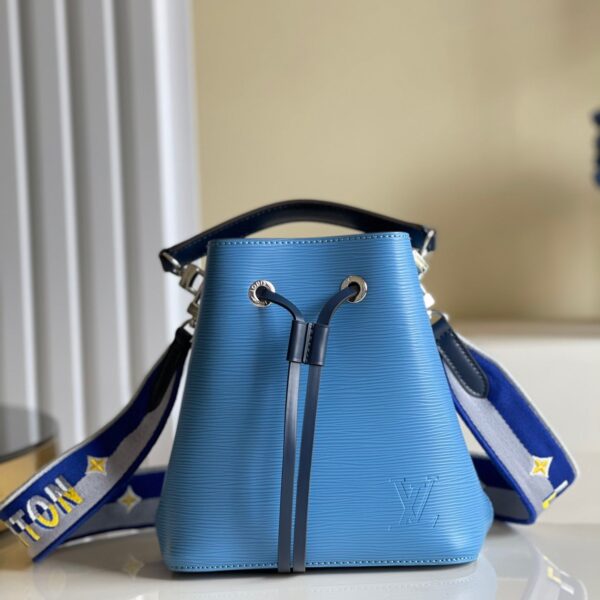 Louis Vuitton NeoNoe BB 20cm Blue
