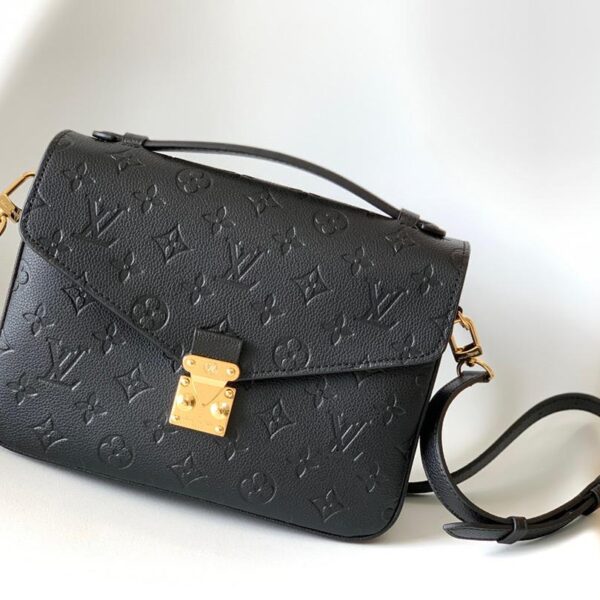 Louis Vuitton Pochette Métis Handbag M41487 29cm Black
