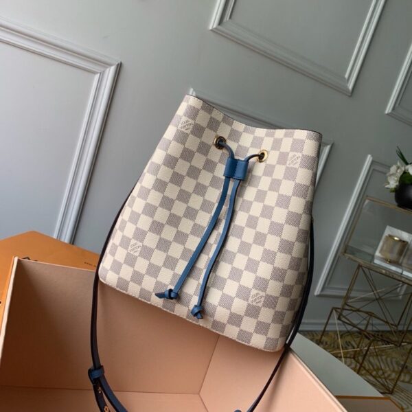 Louis Vuitton Neo Noe Bag 26cm Beige