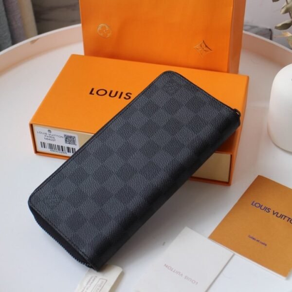 Louis Vuitton Daimer Graphite Black