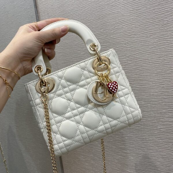 Christian Dior White Handle Bag 17cm