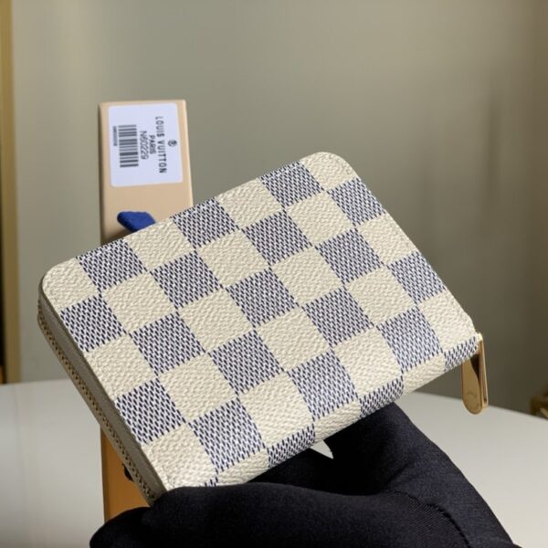 Louis Vuitton Daimer Wallet 11cm White