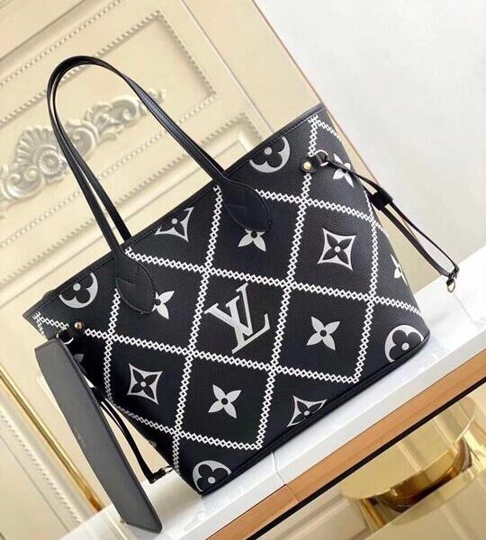 Louis Vuitton Neverfull MM M46040 31cm Black